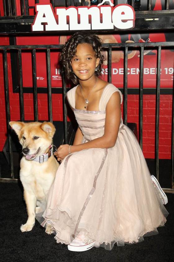 My Excitement to See the New ANNIE Movie & Escape Police Brutality News #AnnieMovie ~ MommyTalkShow.com