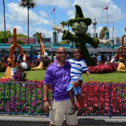 Vern & A.J. Hollywood Studios